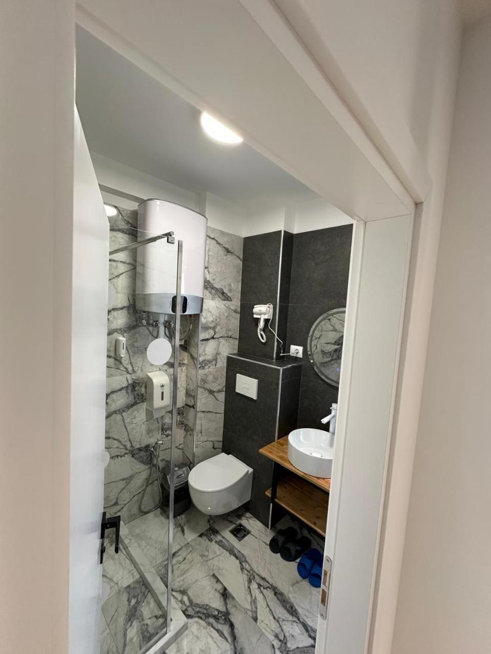 Apartment Cani